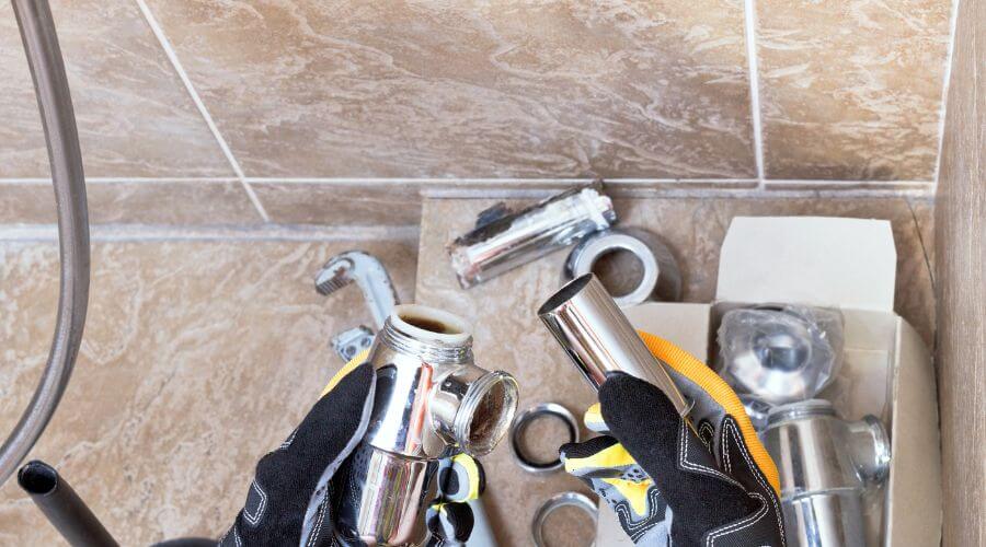 Professional gutter cleaning in Westfield, IL